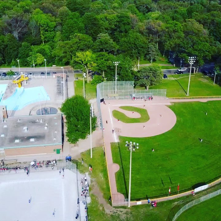 brachynerd's tweet photo. Another small taste of #kal_tech e20. #highPark was so nice today!
.
.
.
#weekendvibes #techTO #techIG #droneIG #d⦠https://t.co/9Coj9OrNi3 https://t.co/1AGTzlEiWJ
