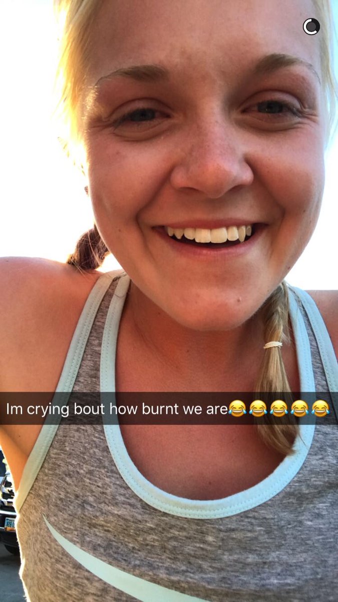 WhyEmilyCries's tweet image. Because she and @Hunter15B got fried