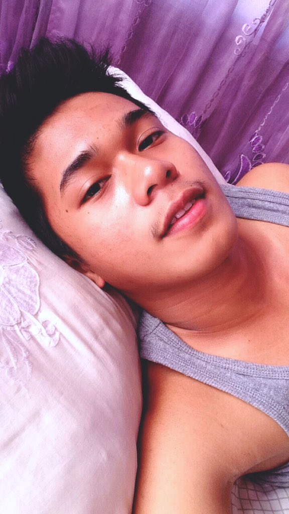 koyaJames13's tweet photo. Tinamad maligo si ako 💦🚿 https://t.co/JKksyNG4Ao