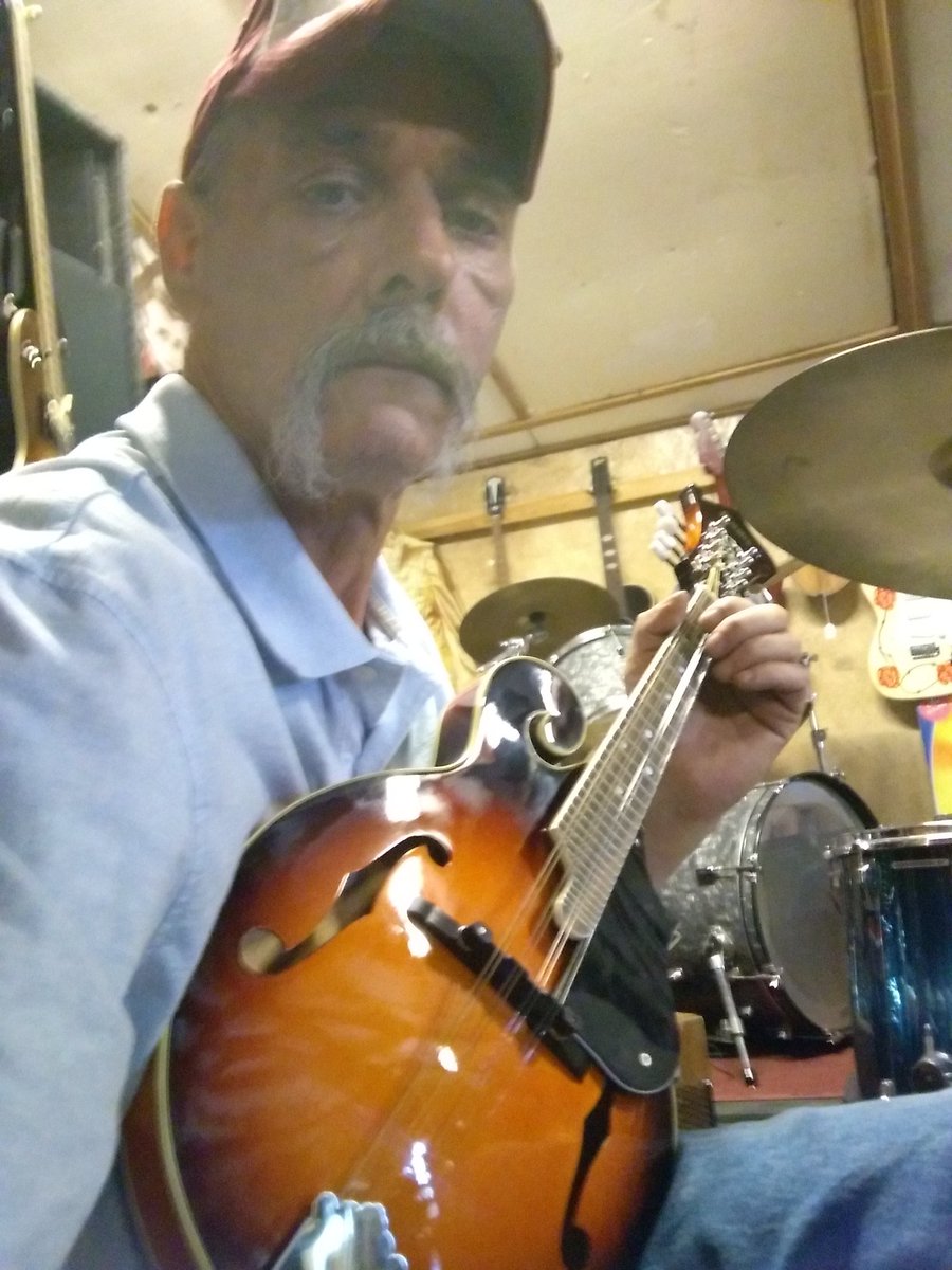 Good evening all my friends!!! Sure missed y'all!!!