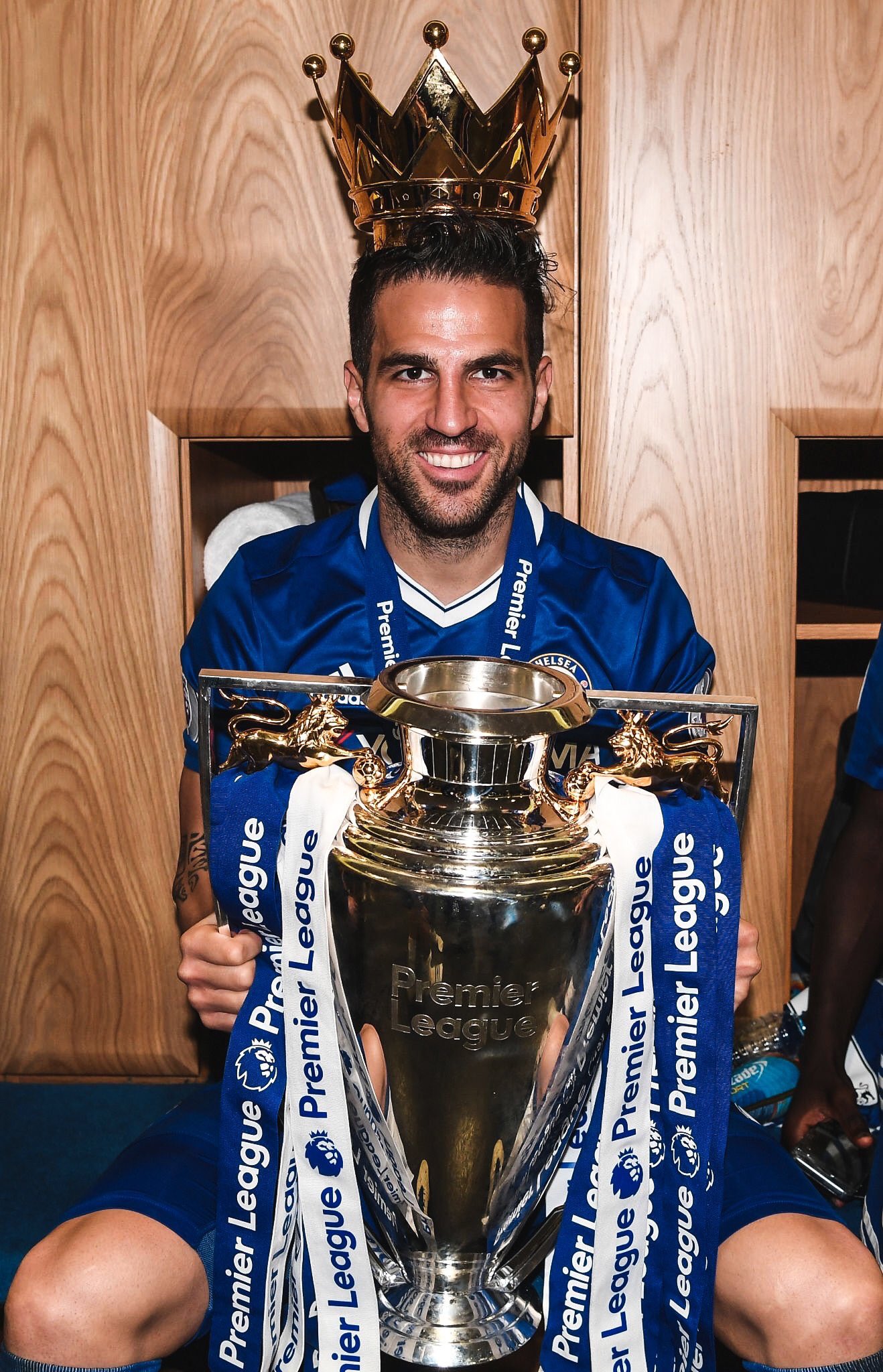 マイティ創 Chelsea در توییتر カンテの新たな相棒に フランスのフィジカルモンスター バカヨコ この並びが実現するとしたら かつてのマケレレと猛牛エッシェンを想像しないチェルサポはいないでしょう さらに加えてランパードに代わり 今はセスクがいる マイティ創 Chelsea در توییتر カンテの新たな相棒に フランスのフィジカルモンスター バカヨコ この並びが実現するとしたら かつてのマケレレと猛牛エッシェンを想像しないチェルサポはいないでしょう さらに加えてランパードに代わり 今はセスクがいる