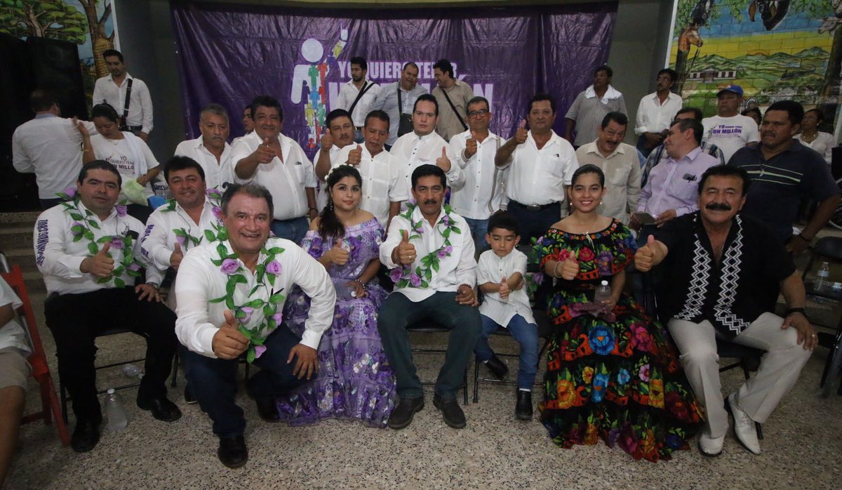 Cintalapanecos's tweet photo. Más de mil 500 personas se suman en Tonalá a la AC Un Millón de Amigos https://t.co/1SWNs0wKRP https://t.co/DNhhVVnnIC