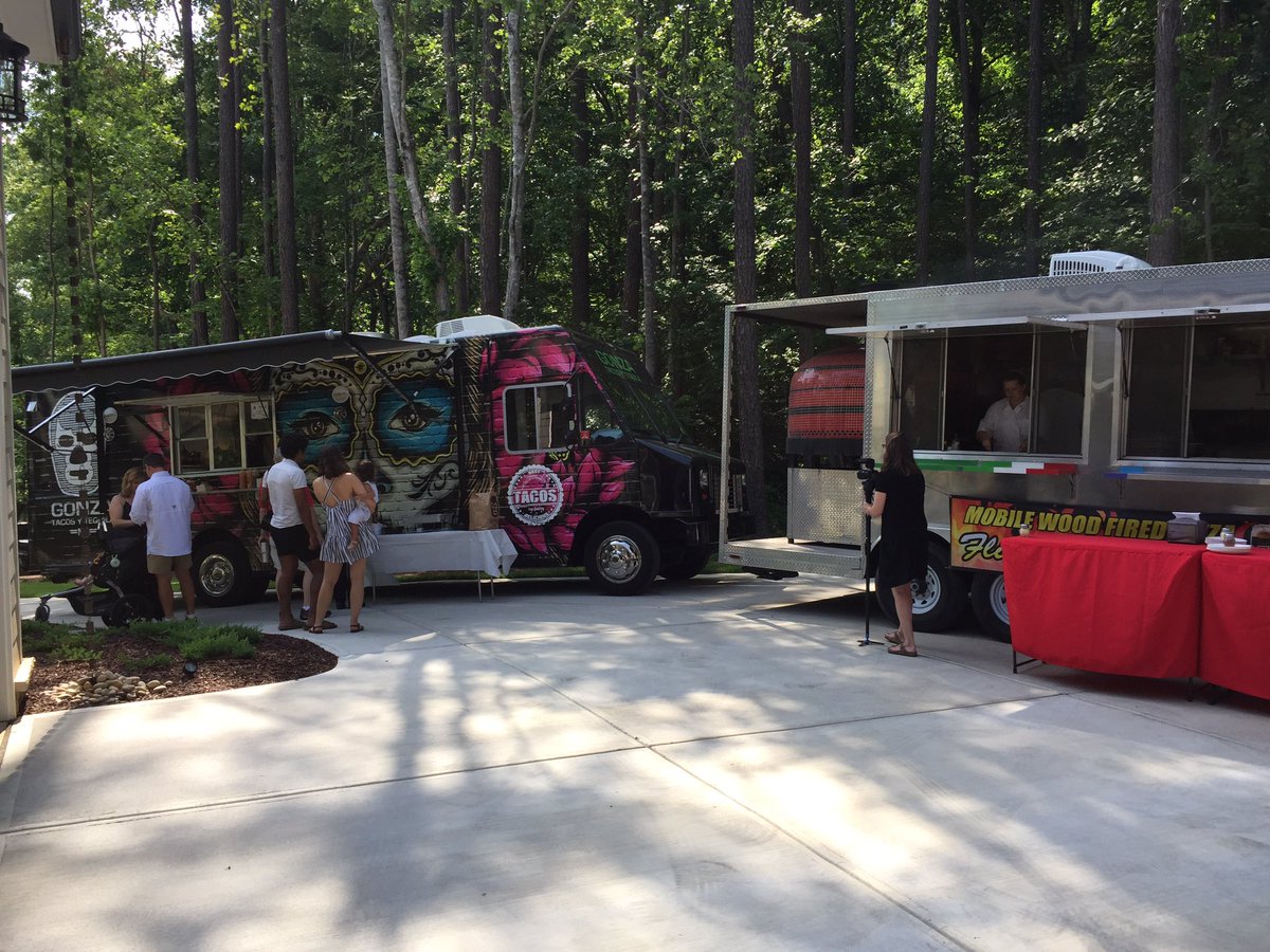 thanks fornthe awesome Tacos  <a href="/Gonza_Tacos/">GonzaTacos y Tequila</a>  Amazing! Nice working with Yall today !