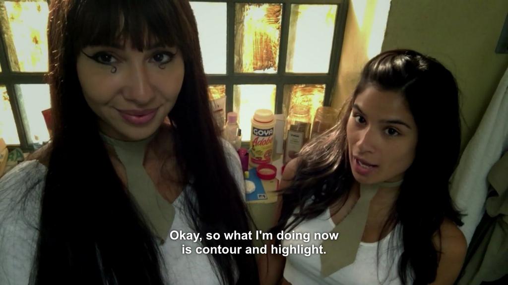 HotShowBizz's tweet photo. maritza and flaca are lowkey the best thing about orange is the new black https://t.co/I8wl98MEKx