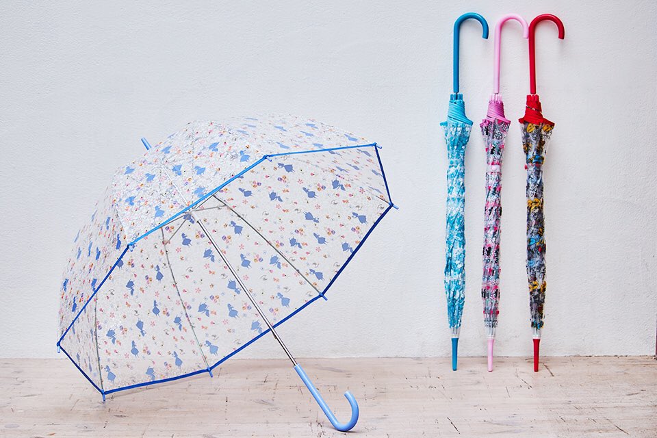 イトーヨーカドー Op Twitter 今日は 傘の日 ファン必見 大人かわいいデザインのレディース キャラクタービニール傘 雨の日も楽しくなりますね T Co Fdnqrvp0yn ディズニー スヌーピー T Co Ly1al0ncj7 Twitter