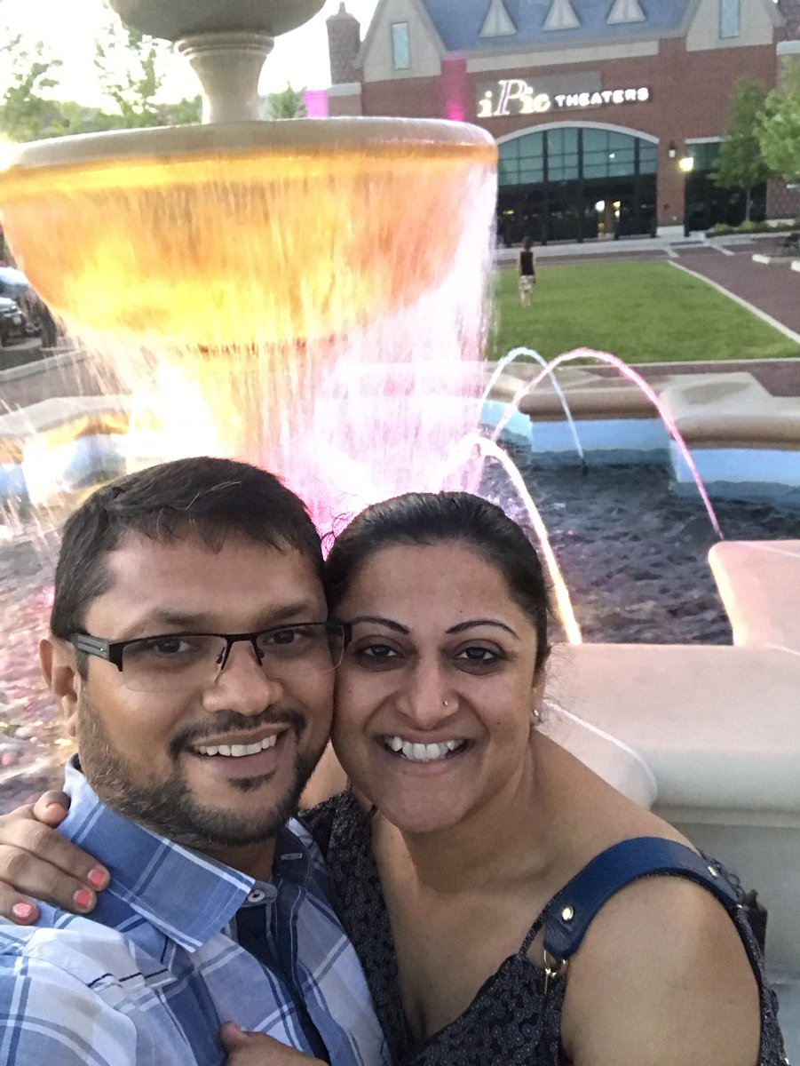 Pinesh2's tweet image. Night out with family