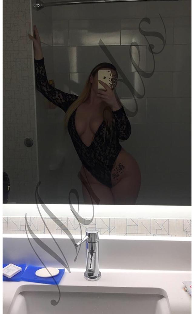 the6ixspa's tweet photo. French Canadian Sexy Beautifull Curvy Busty Mercedes
Book an appoitment 4164018885 
or just walk in to 155 Toryork Drive Unit13 6ix spa https://t.co/RDh0ccUghL