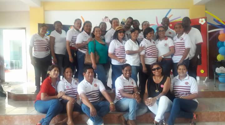 NUEVOECUADOR2's tweet photo. @Educacion_Ec @Educacion_Ec Fiesta de la lectura YO LEO jornada matutina EGB Fiscomisional  "NUEVO ECUADOR" https://t.co/pjaIPK6b01