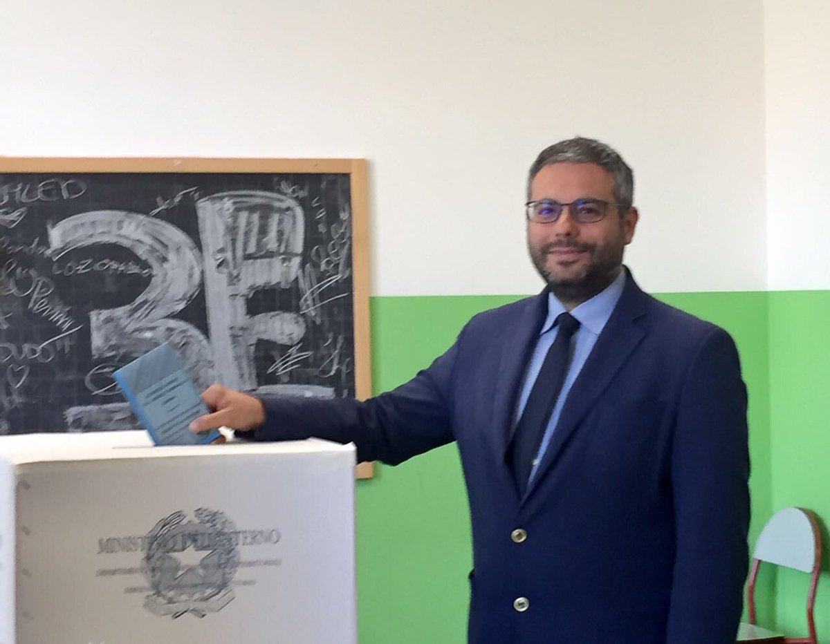 #BuonaDomenica ho appena votato #conilcuore nella mia città, #Carrara. Coraggio andate tutti a votare, sarà una #liberazione!