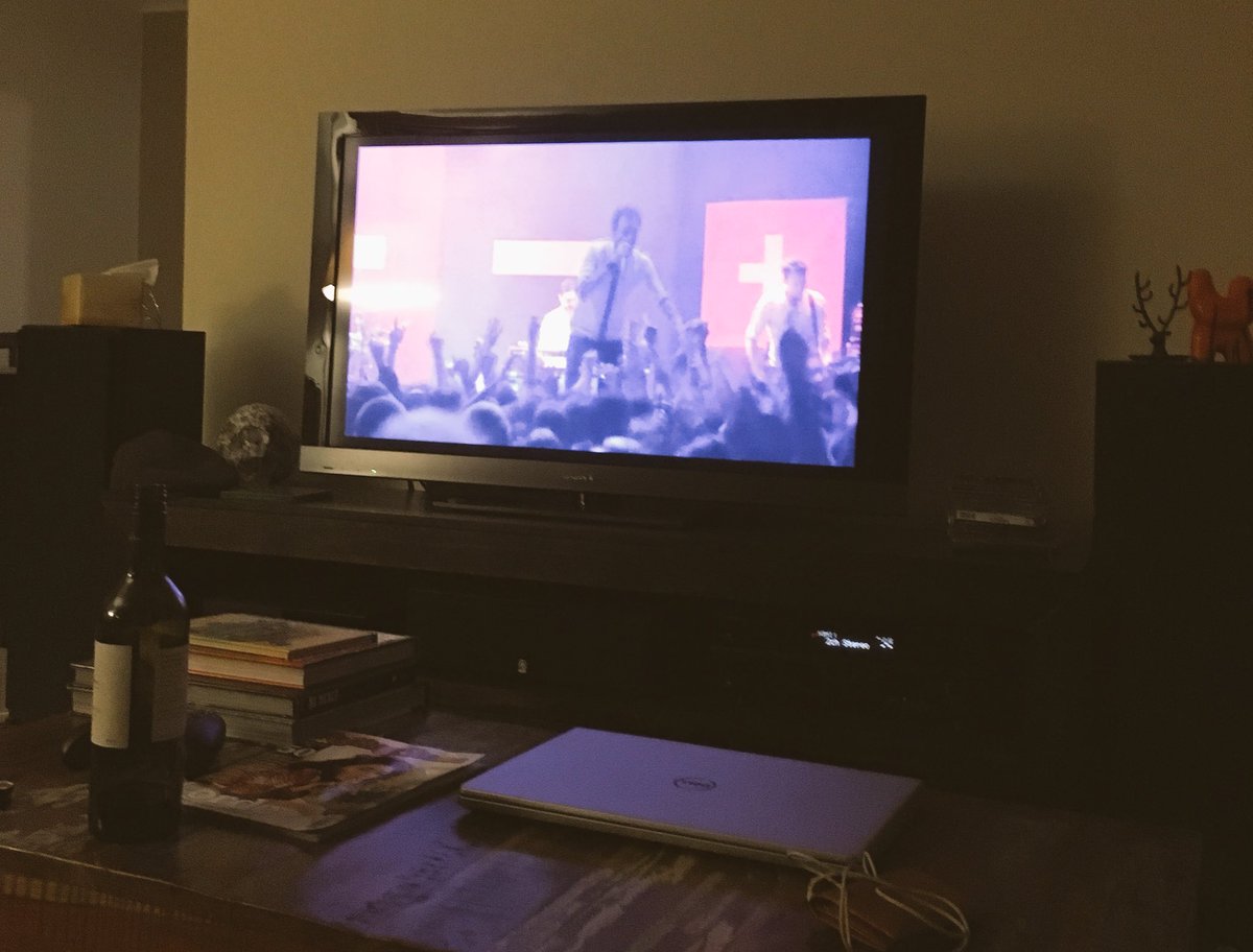 Franks on TV! Yew! Loving this doco.  <a href="/frankturner/">Frank Turner</a> 🇦🇺🇬🇧