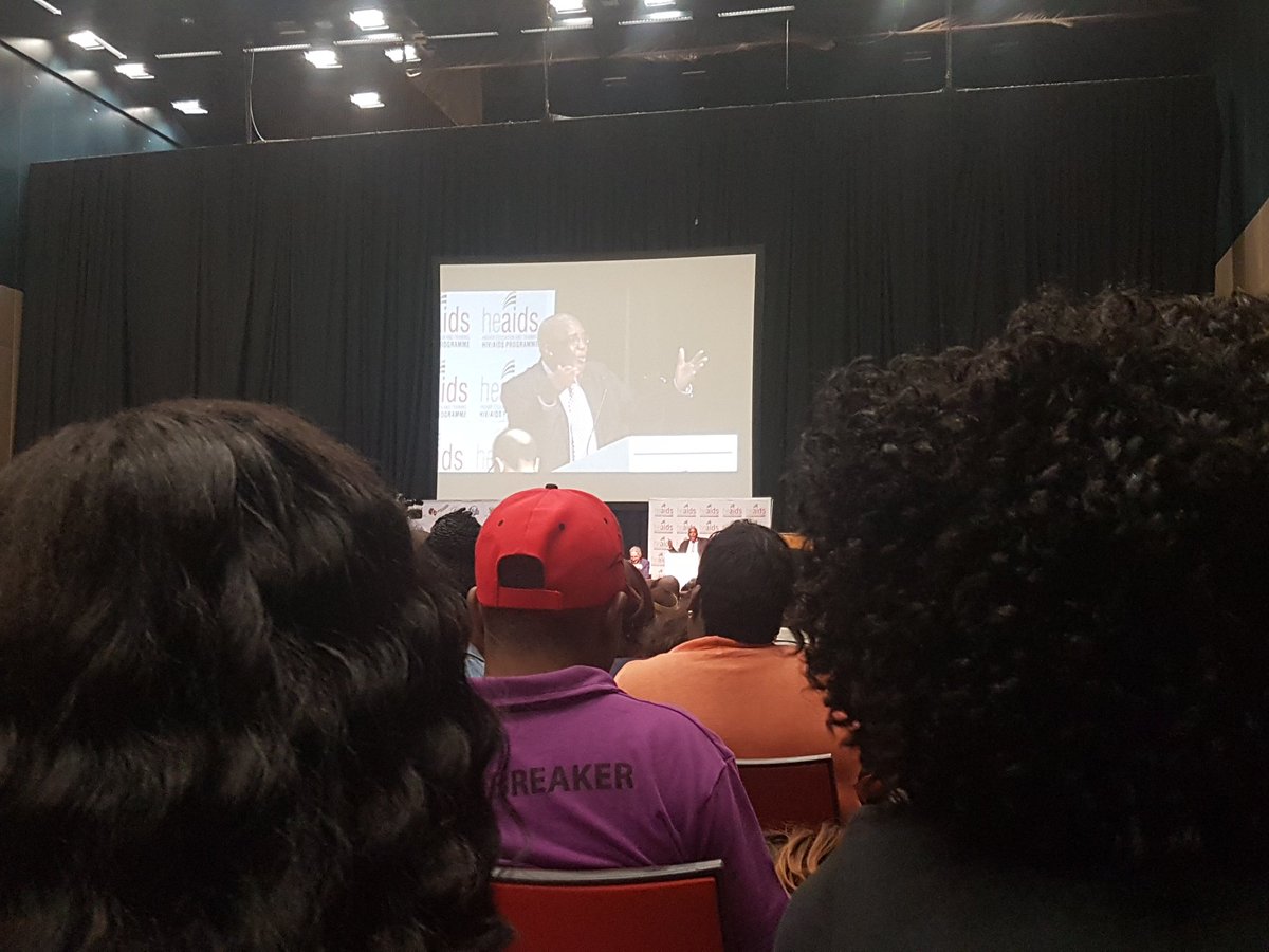 ChoonaraShakira's tweet photo. Minister Motsoaledi #health #SA touching on free health #NHI #operationphakisa #HEAIDSconference @HEAIDS @ygpillay @PublicHealthSA @PHASA_GP https://t.co/pJdMIk73DG