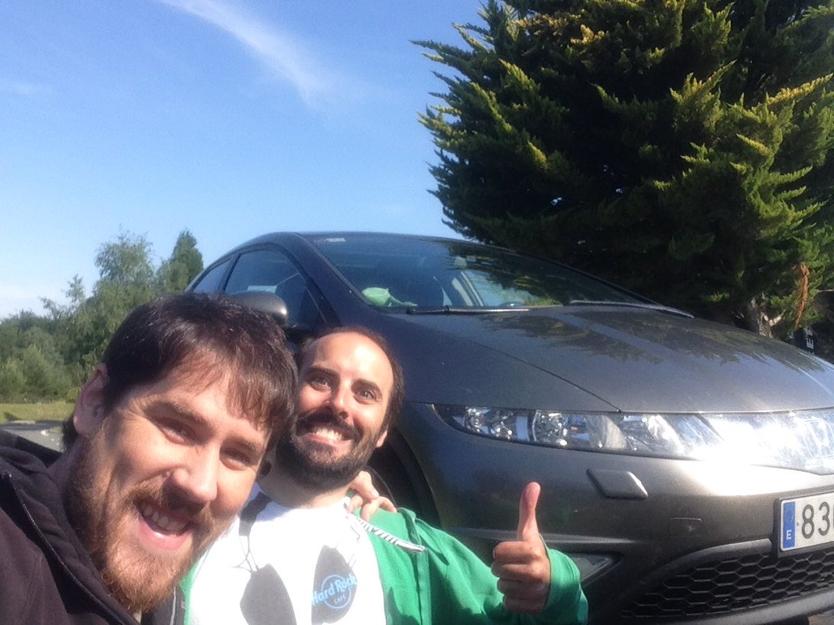 ArtMonedero's tweet photo. 9 horas para llegar a Barna y coger un vuelo a Bulgaria y el coche ha roto... 🤘 https://t.co/gK63x6vcaS