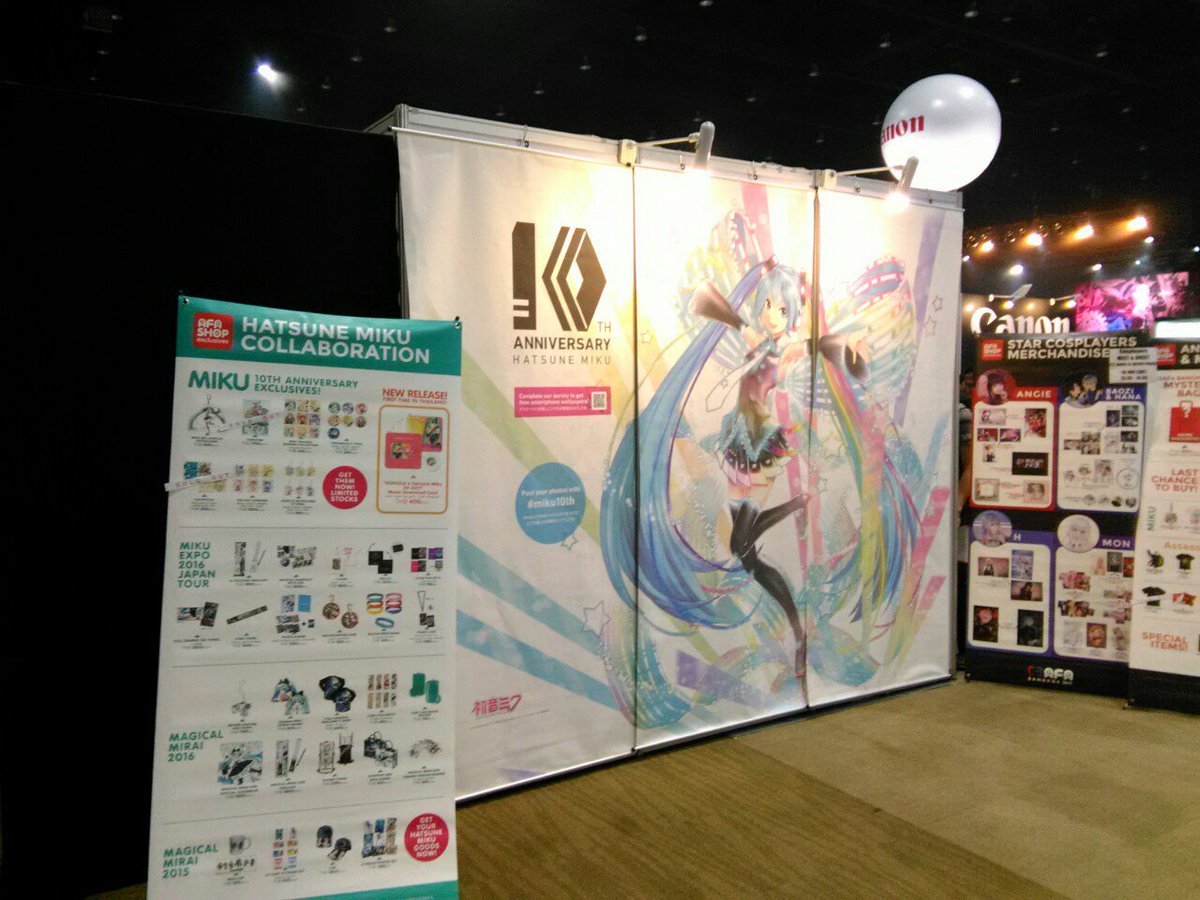 cfm_miku_en's tweet image. Tks for coming screening at #C3AFABKK😆 If you shop at merchandise corner just behind stage you will get limited sticker! Don't miss it😁