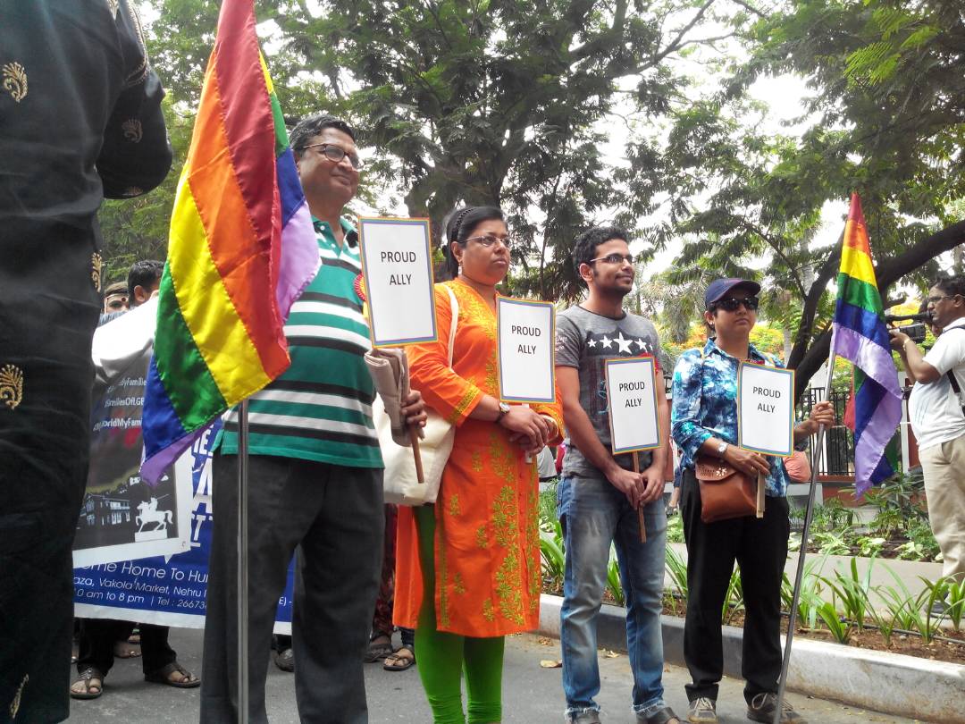 PuneTimesOnline's tweet photo. Proud allies! Support pours from straight community for the #PunePrideMarch2017 #LGBTQ #GoPune https://t.co/0JP9anHFio
