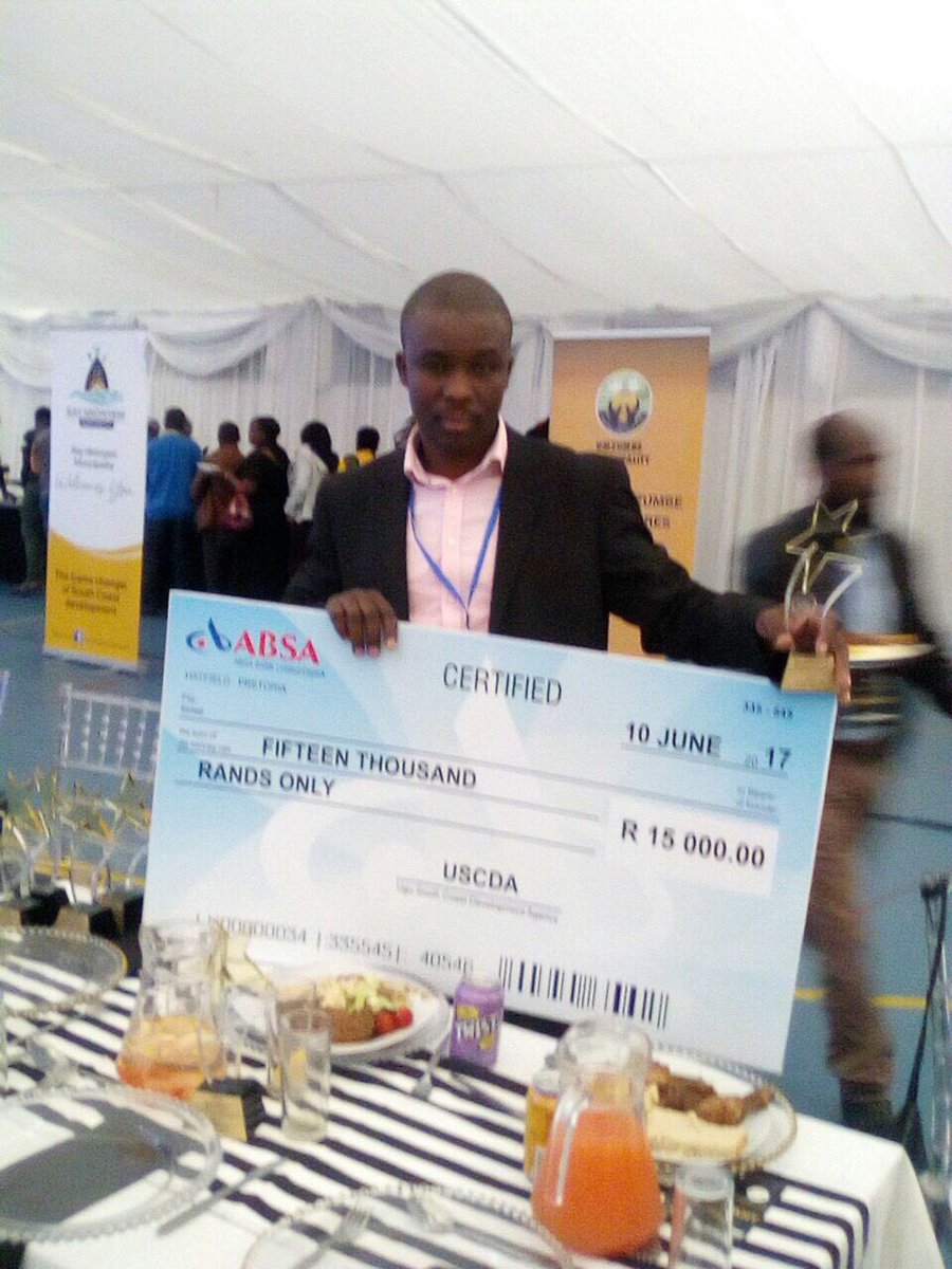FilmInKZN's tweet photo. The creative mind behind #RedCargo & @UguFilm, Senzo walked away with prizes worth R25 000 courtesy of the organisers https://t.co/UKPBFXGIck