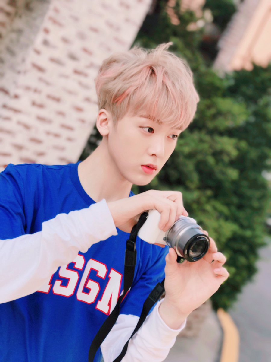 offclASTRO's tweet photo. #파파라키 가 돌라왔슴다 
천천히 올리겠습니당 ㅎㅎ
일단 울 산하 #Baby 부터
짜좐!!!
#아스트로 #라키 #아로하 #이쁘져 #울막내 https://t.co/QCxKRds0nH