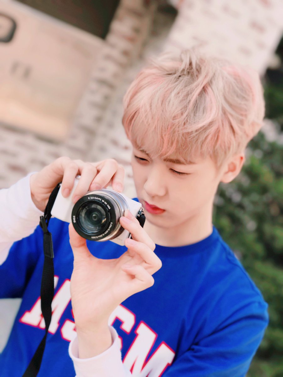 offclASTRO's tweet photo. #파파라키 가 돌라왔슴다 
천천히 올리겠습니당 ㅎㅎ
일단 울 산하 #Baby 부터
짜좐!!!
#아스트로 #라키 #아로하 #이쁘져 #울막내 https://t.co/QCxKRds0nH