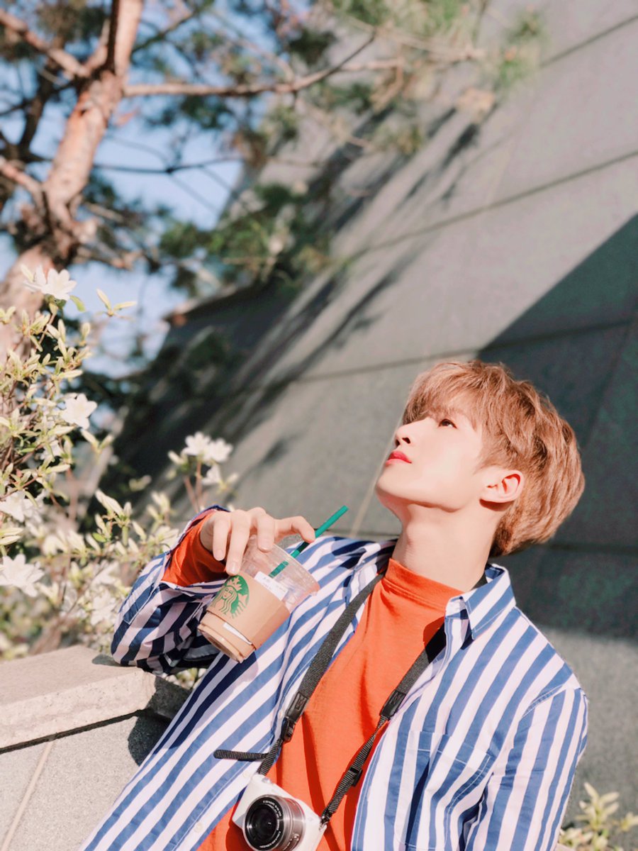 offclASTRO's tweet photo. 좀 많아서 두개로 나눠서 올려용
#아스트로 #라키 #파파라키 #이쁘져 #칭찬해줘요 #히힛 #2 https://t.co/cJDkaNKmyz