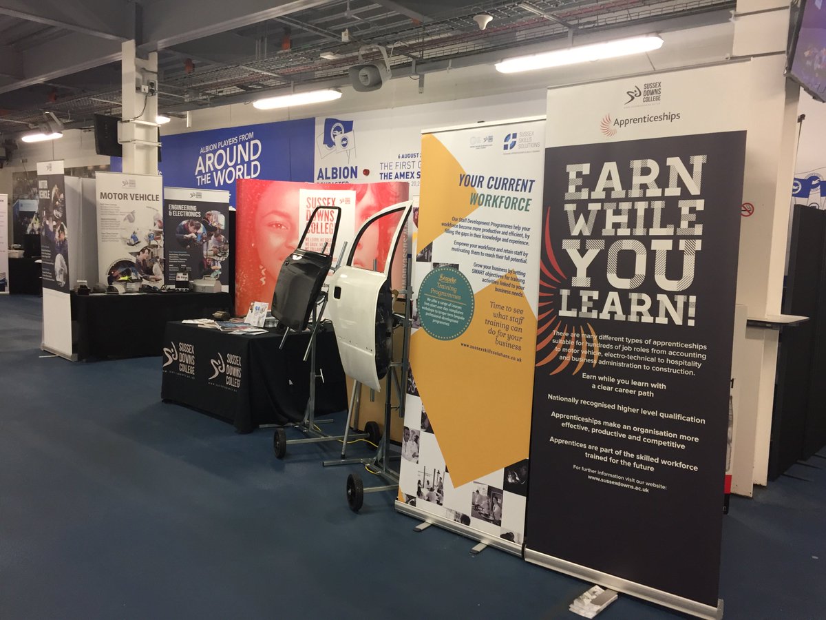 SDCMotorVehicle's tweet photo. Last Day @ the Brighton Hove Motor Show. Come along &amp; find out what we can do for you. Employers or Potential employees learning new skills https://t.co/7ZbTv3dfyH
