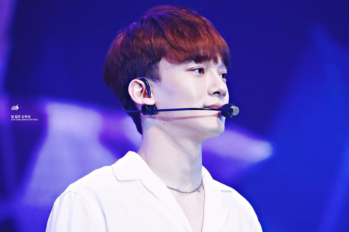 dazzling_921412's tweet photo. 170610 방콕슈퍼라이브 BSL #CHEN #첸 #종대
진짜 별을 손으로 딸 수 있으면 좋을텐데
그럼 너의 앞에 한 쪽만 무릎 꿇고
저 멀고 먼 하늘의 끝 빛나는 작은 별
너에게 줄게
다녀올게
말할 수 있을텐데
<요조 - 우리는 선처럼 가만히 누워> https://t.co/zCOArwY1OO