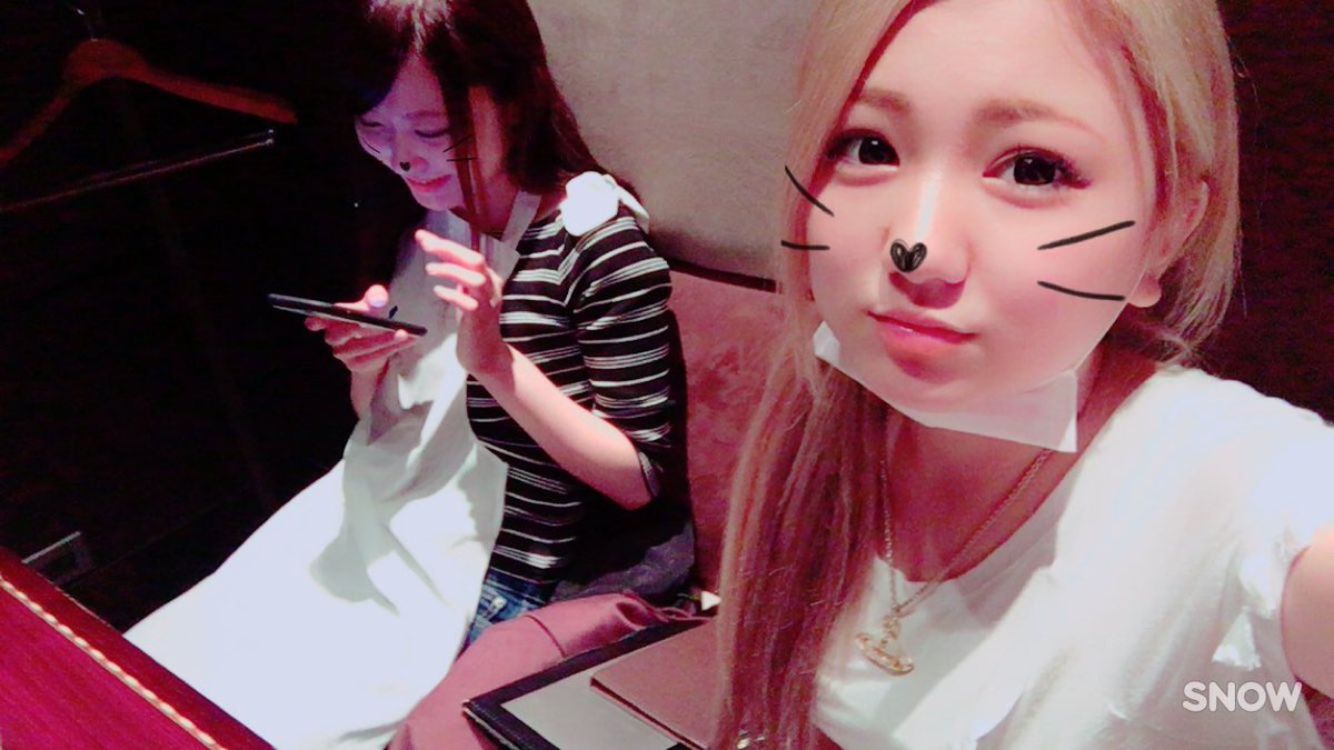akari4201's tweet photo. バイト終わったっ！😋 https://t.co/HJplzZgnUI