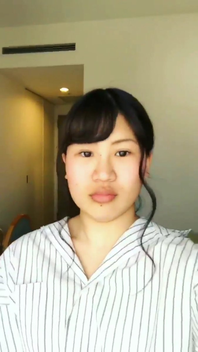 目から口にかけての面積が広いおかめ顔 目から口にかけての面積が広いおかめ顔