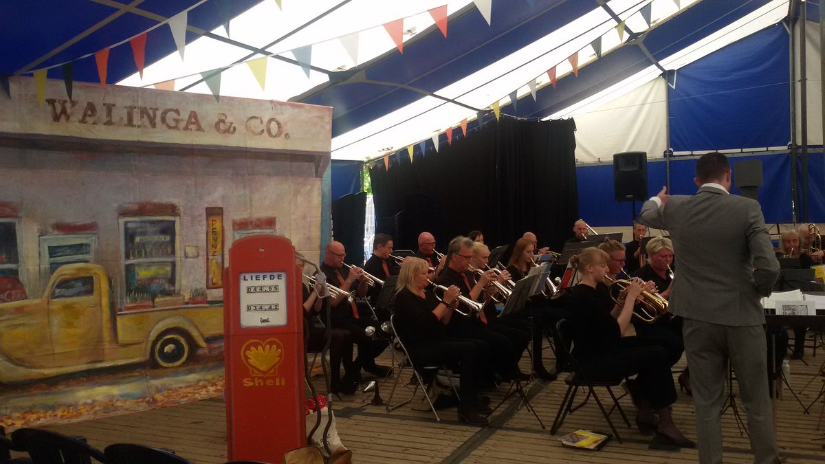 RuurdWalinga's tweet image. Korps blaast zich warm voor feesttent dienst in Haskerhorne om 10.30 met cabaret