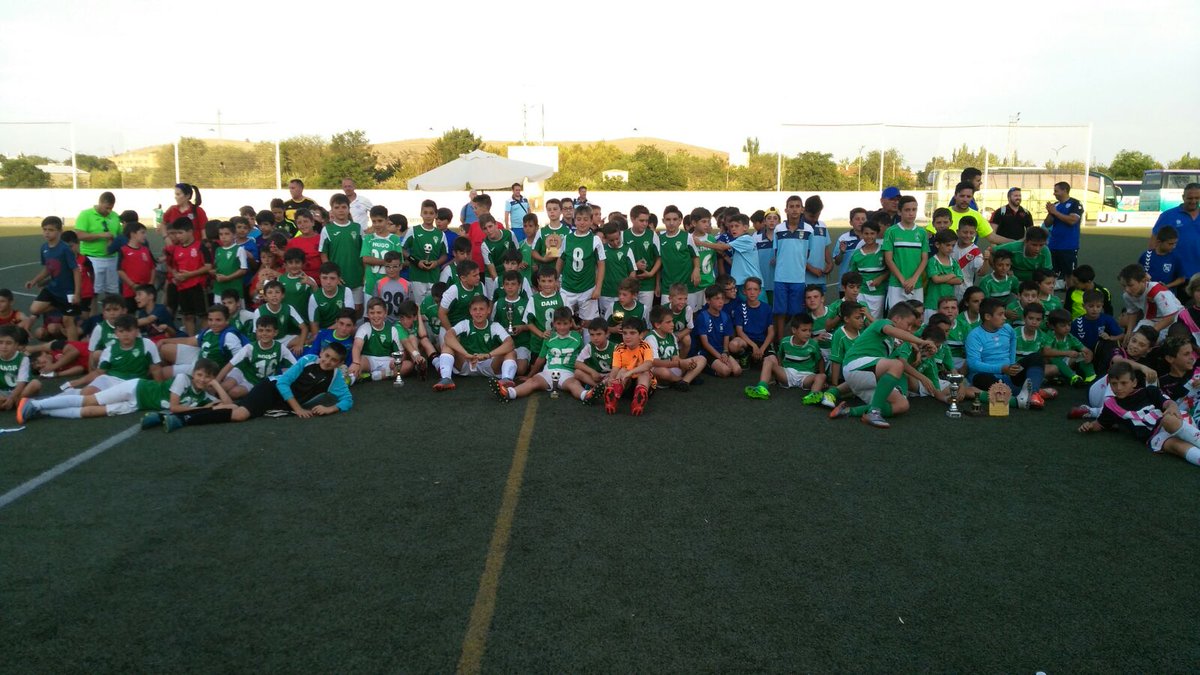AytoHerencia's tweet photo. Entrega de premios del VI torneo Nuestra Sra. de la soledad, enlace al album de facebook.

https://t.co/ll3eHA1OiJ https://t.co/X9F7AROVCI