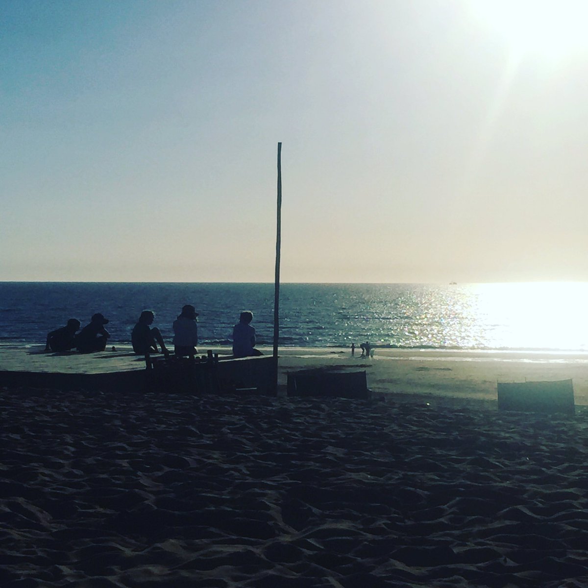 HipenHandig's tweet photo. Zaterdagavond... family... 🌅
#noordwijk #home #strand #beach @StrandtentenNL https://t.co/o4tHcUJ5E1