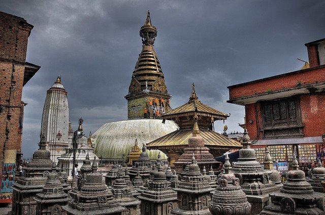 綺麗すぎる世界遺産 Auf Twitter スワヤンブナート ネパール カトマンズ盆地にあるネパール仏教寺院 カトマンズの渓谷 の一部としてユネスコ世界遺産に登録されている 画像は スワヤンブナートの巨大ストゥーパ