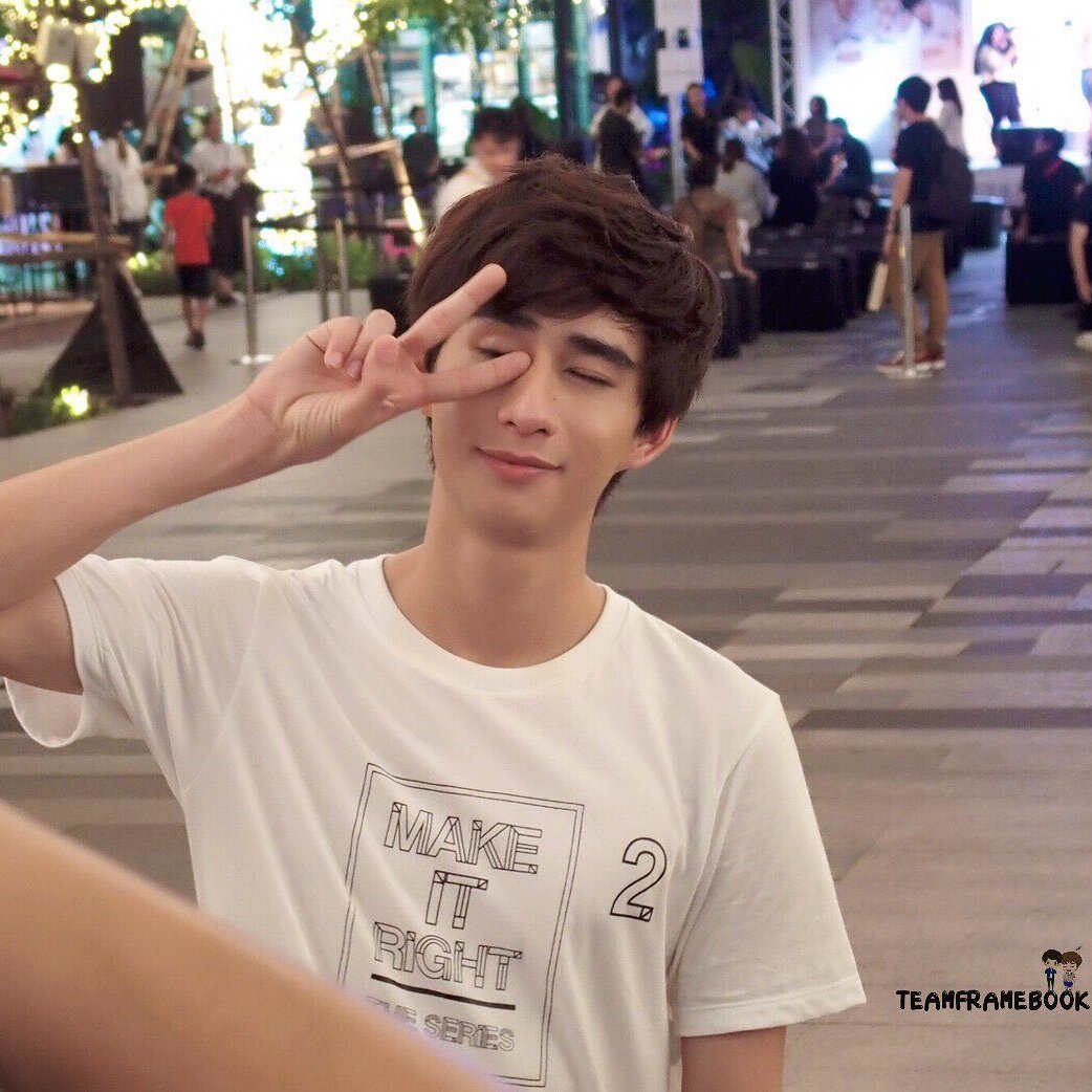 fairythree33's tweet photo. I love three things in the world, the sun, the moon and you. The sun for the day. The moon for the night and you forever.❤️
@ImerbSittiwat https://t.co/1NuqpTGM7Z