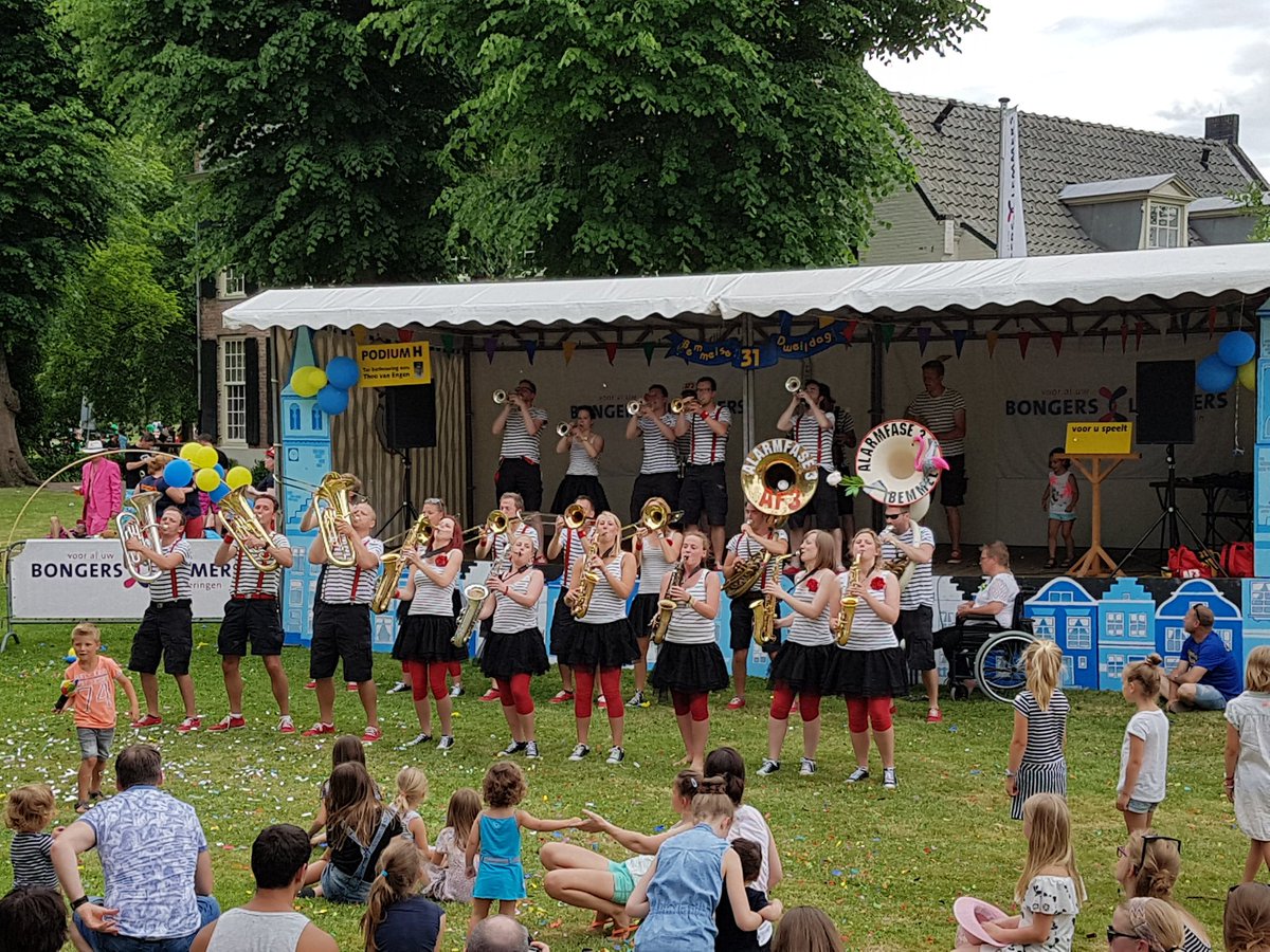 #bdd17 gezelligheid <a href="/dweildagbemmel/">Bemmelse Dweildag</a> op de 🎼🎼 van <a href="/Alarmfase3/">Alarmfase 3</a> 🎺🎶