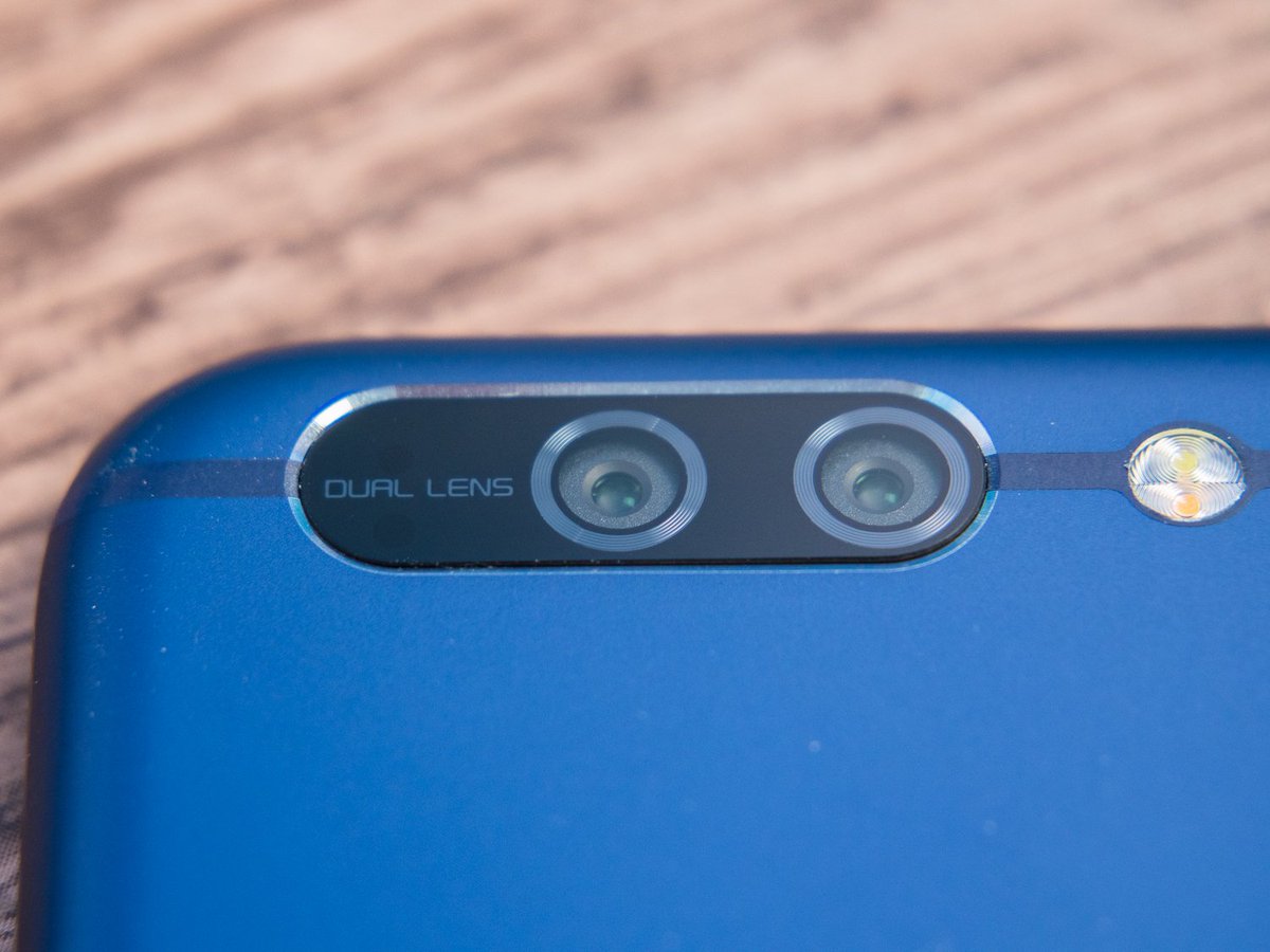 netzleben_com's tweet photo. Nach dem Honor 8 hat sich jetzt auch die Pro-Version auf unserer Testbank eingefunden: 

https://t.co/VU02buAxY1

#honor8pro #forthebrave https://t.co/4L7VyETmH6