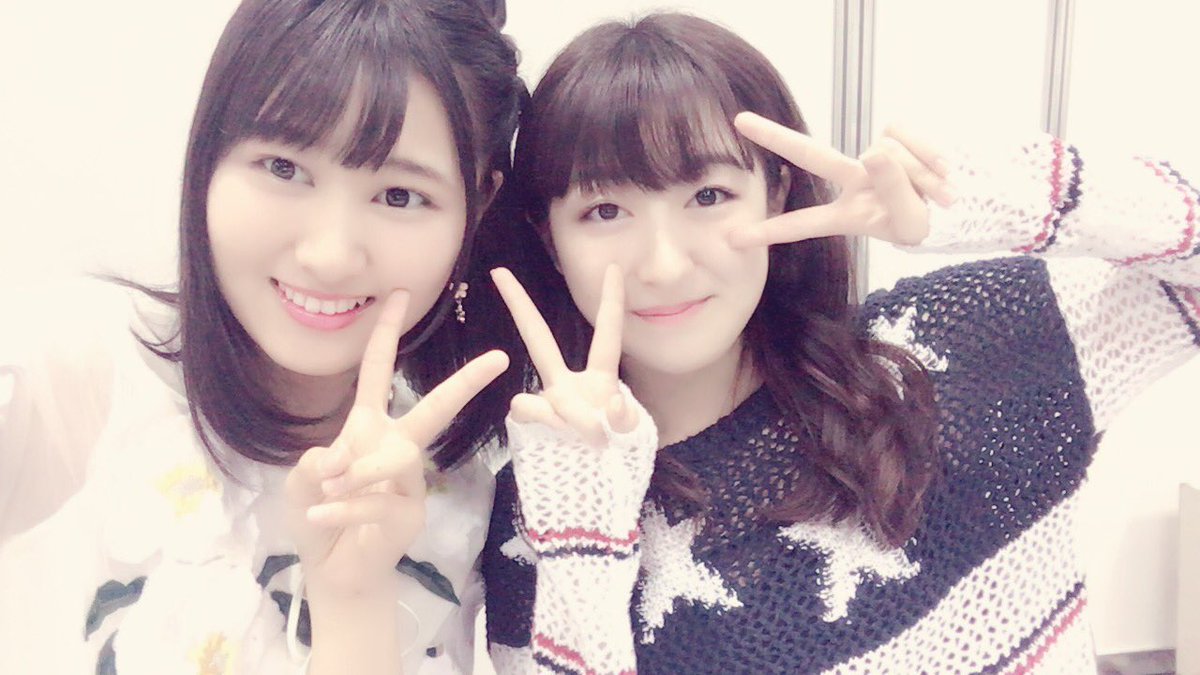 RENAN0ZAWA's tweet photo. 今日の2ショット会とステージイベントありがとうございました♡

いずさんと

思い出のほとんど
あなたがいてくれたから

を歌いました。。

あなたがいてくれたから、JKT48の仲間、AKB48のみんな、私らしすぎる曲で、歌いながら、感動しました。笑 https://t.co/eZ0mFQNW8y