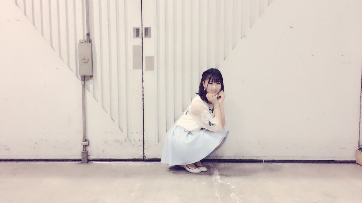 RENAN0ZAWA's tweet photo. 今日の2ショット会とステージイベントありがとうございました♡

いずさんと

思い出のほとんど
あなたがいてくれたから

を歌いました。。

あなたがいてくれたから、JKT48の仲間、AKB48のみんな、私らしすぎる曲で、歌いながら、感動しました。笑 https://t.co/eZ0mFQNW8y
