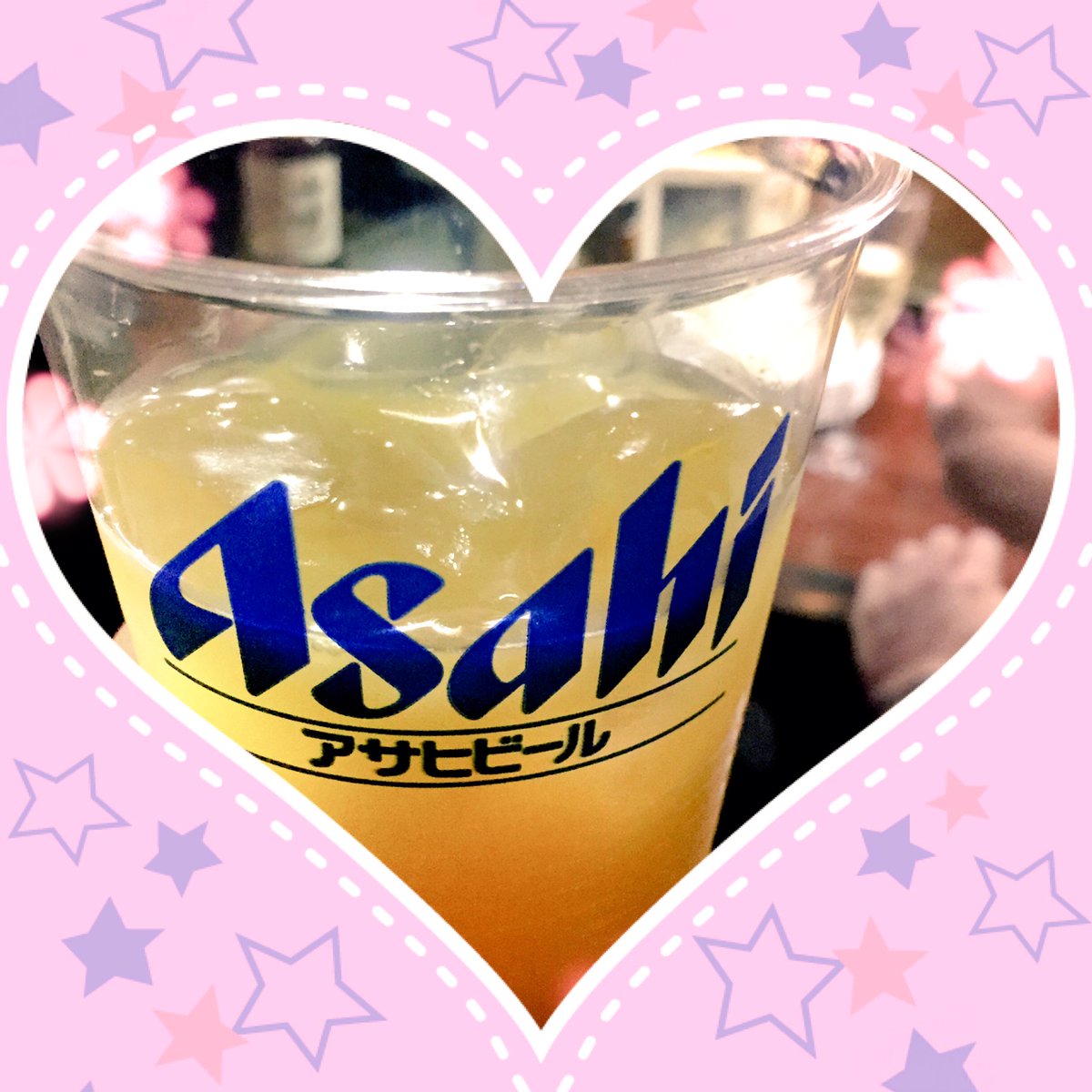 jun95_beer's tweet photo. 昨晩は‼️大好きなAV女優の初芽里奈ちゃんバースデーイベント🎂🎉もとい初ライブへ参っちんぐ(〃▽〃)💖✨限定りなちゃんカクテルはミカンがごろりと入って甘くて幸せのお味🍊🙏🍀生でお会いして大好きが増し②🙏💖チェキじゅんじゅんの左指がりなちゃんに被ってて心底折れろ❗️と思った✌️💥🙏 https://t.co/ZND9zIiCGG