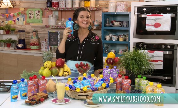 Prueba #SmileyKids , la mezcla ideal de frutas y verduras! 100% orgánicas, sin azúcar ni agua añadida #ynadamas <a href="/connieachurra/">Connie Achurra 💜💚</a>