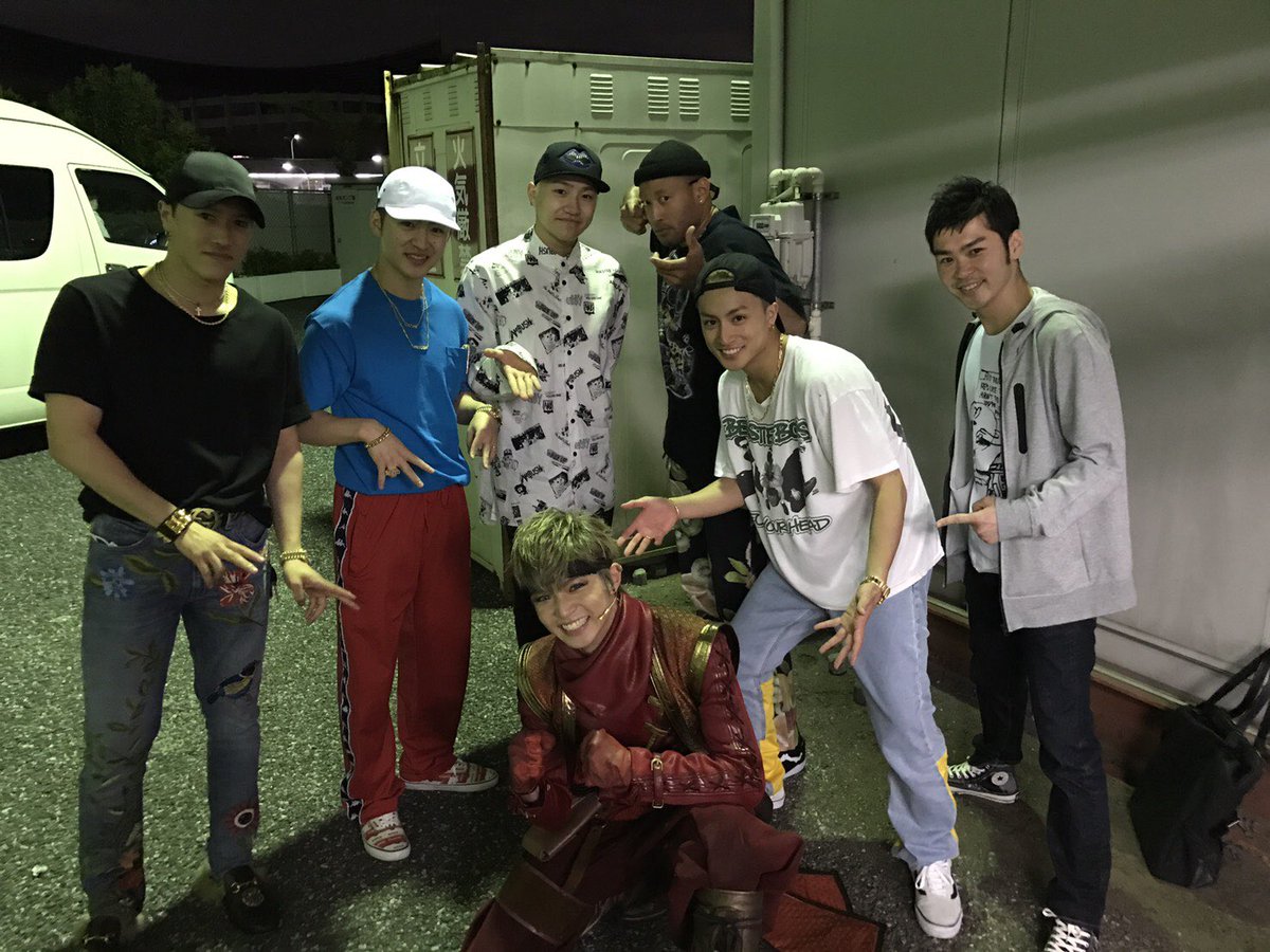 O Xrhsths 佐藤大樹 Exile Fantastics Sto Twitter Generationsのパフォーマーの皆さんと黒川恭佑さんが 見に来てくれました めちゃめちゃ嬉しいです メンさんなんか アーマをこしらえてらっしゃる