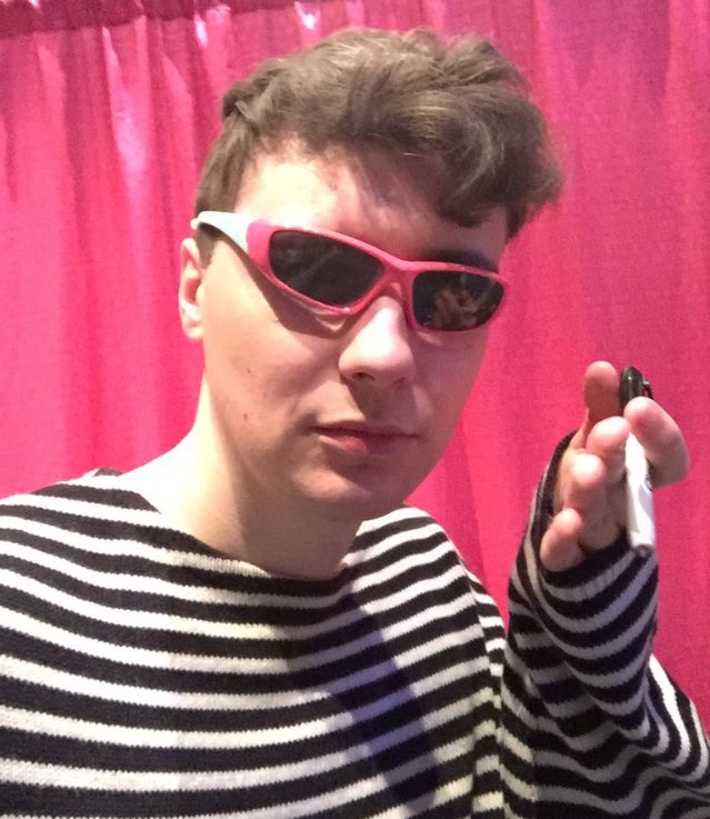 ActuallyAPixie tweet picture