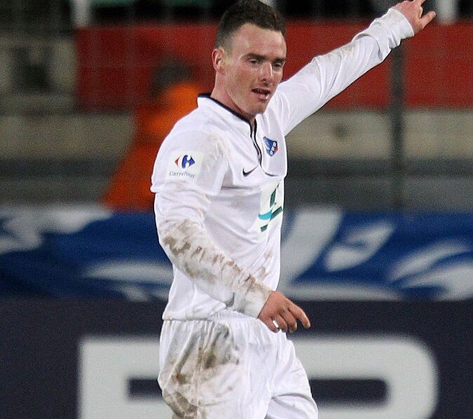 Officiel 🚨
En provenance du Cannet <a href="/MickaelDarnet/">Mickaël Darnet</a> est la première recrue Cannoise pour la saison prochaine. Bon retour à la maison Mika. 🔴⚪️