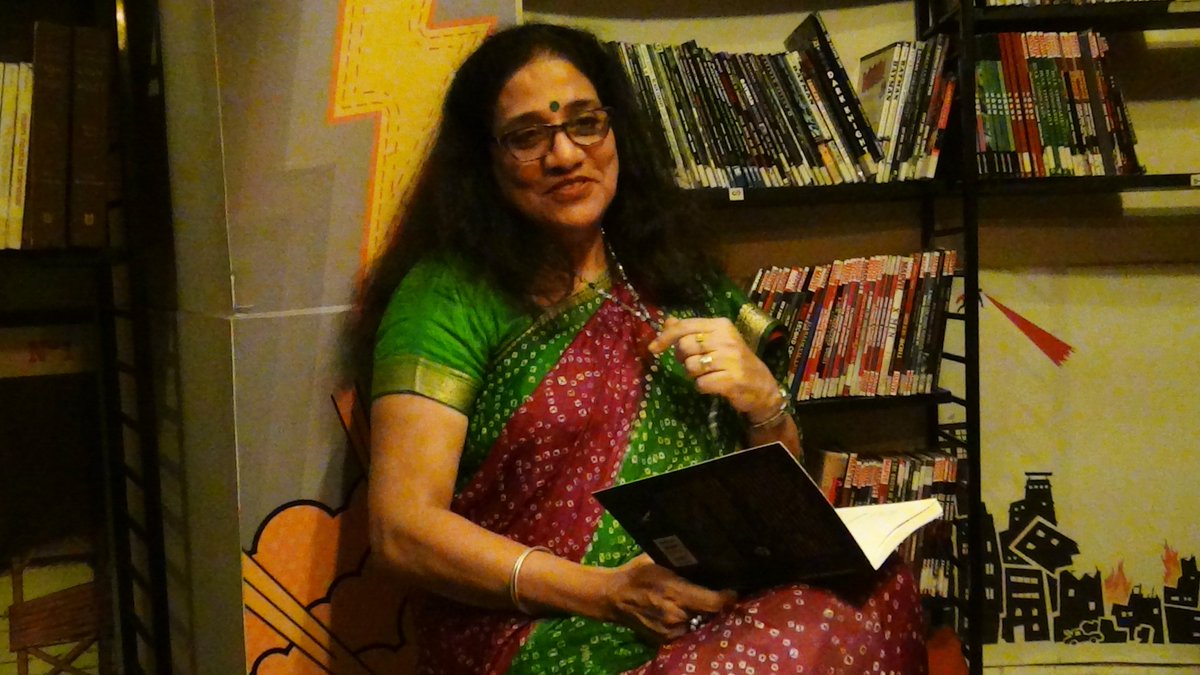 be_hiver's tweet photo. @HIRAMEHTA3 narrates a short story from her latest book 'Twisted Tales and More'. @leapingwindows
#behiver #BetweenTheLines #IndianAuthors https://t.co/TkYCsIR1FK