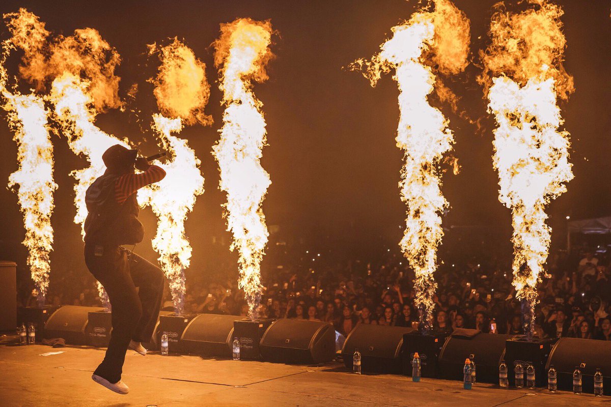 Parklifefest's tweet photo. Yes @Skepta 🔥 https://t.co/DIqfj3LuGi