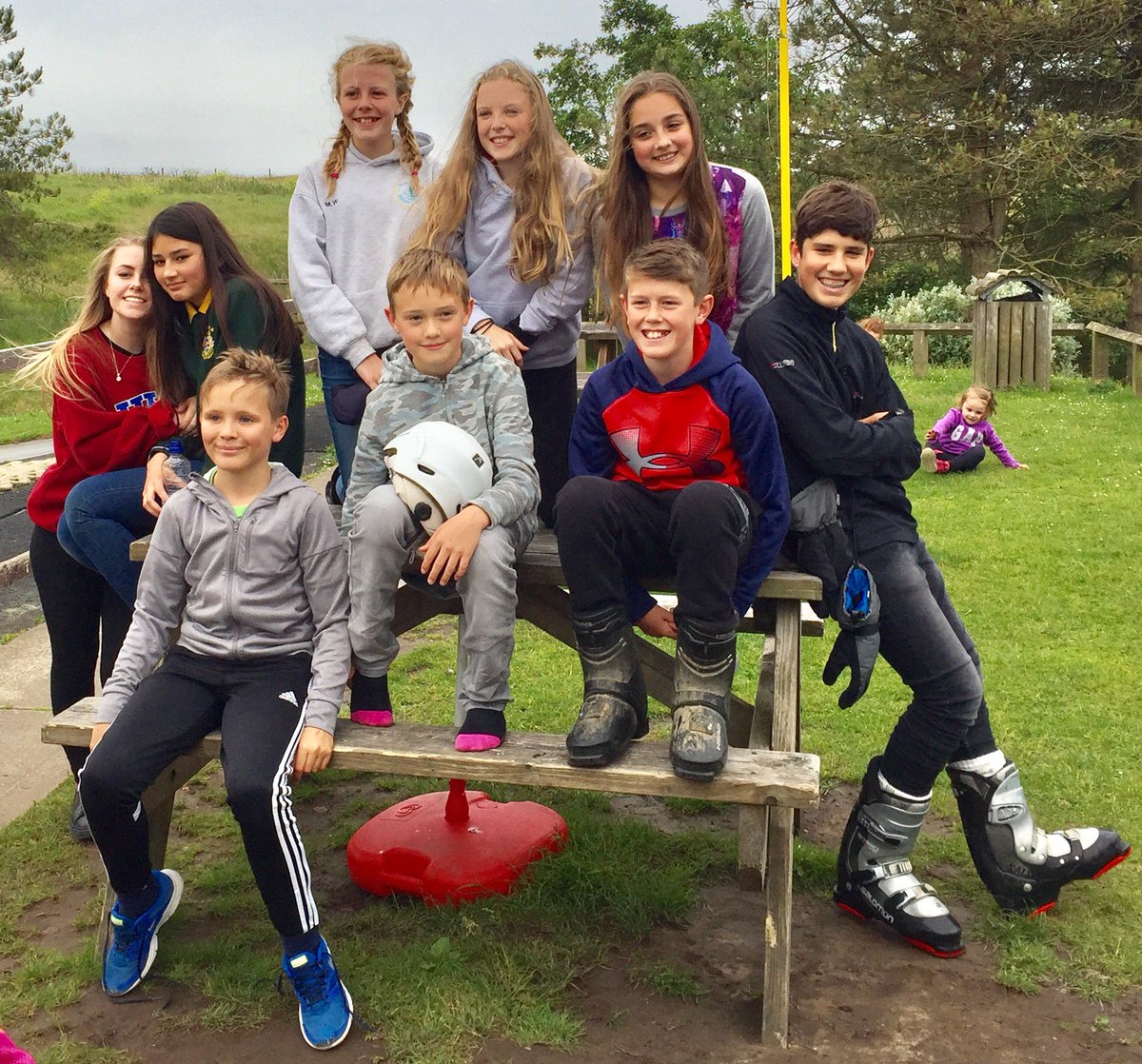 <a href="/SnowsportWales/">Snowsport Wales</a> @BishopstonComp <a href="/BishopstonPE/">Bishopston PE Dept</a> well done to all the pupils who took part in the Wales Scools Skiing Event on Friday night!