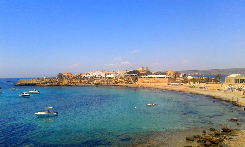 elrincondesele's tweet photo. Una selección con las mejores playas alicantinas https://t.co/WcYSQ3sEHB #CostaBlanca #logiloco https://t.co/Vq9ZQZiphh