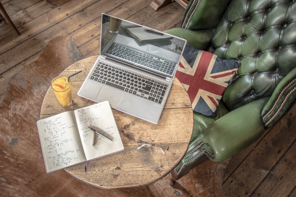 We have Wifi so why not work from the pub! #homeworkers #worklunch
