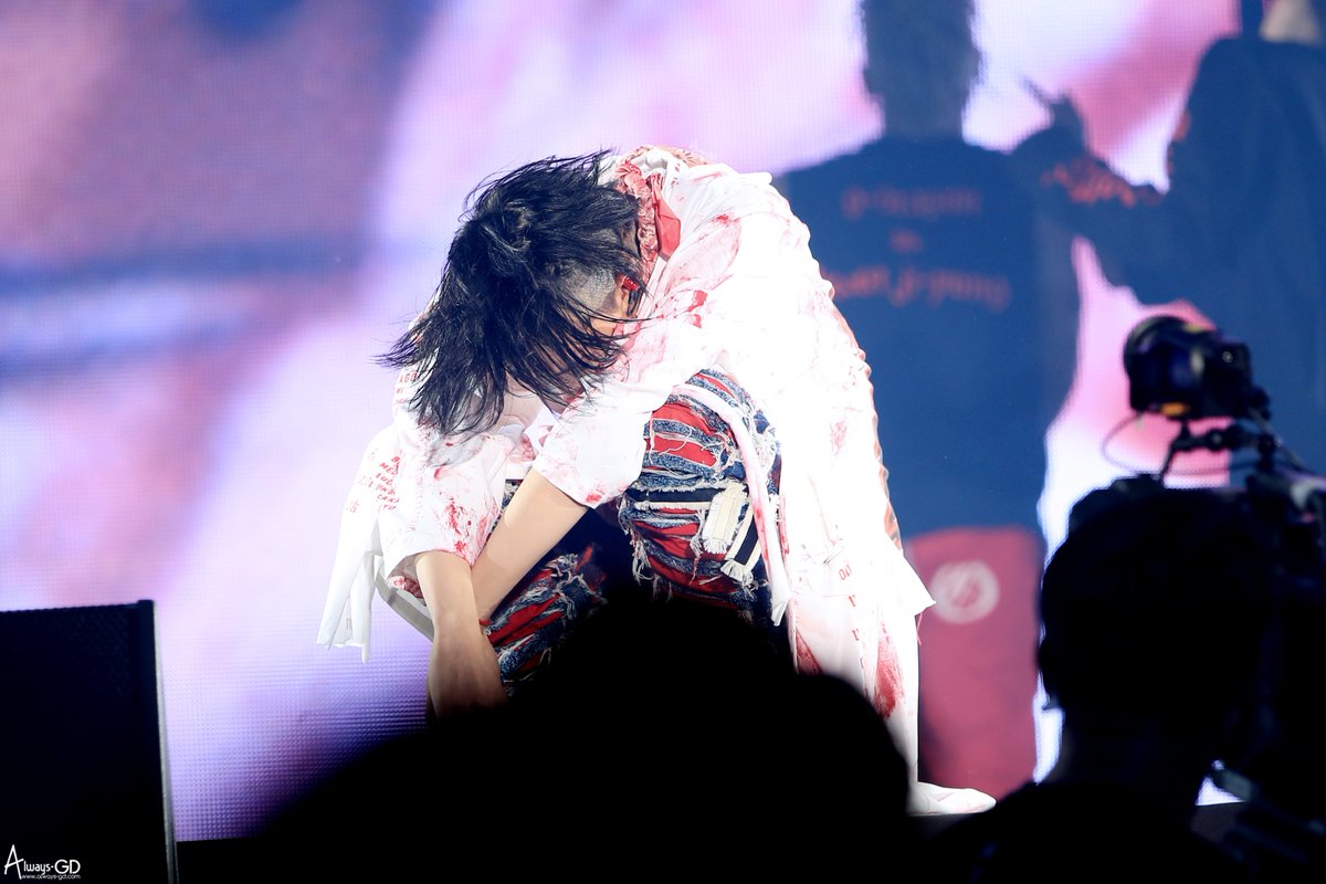 always_gd's tweet photo. ACT III, M.O.T.T.E in SEOUL🔺

너무 좋은 #권지용시 
너무 좋은 #권지용씨 

#AlwaysGD https://t.co/CBLuE4Ns2D