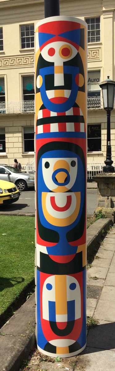 CheltenhamCOS's tweet photo. Follow the Cheltenham Open Studios 2017 Lamppost trail #localtalent #Cheltenham #LoCole https://t.co/n1scfaBc6z