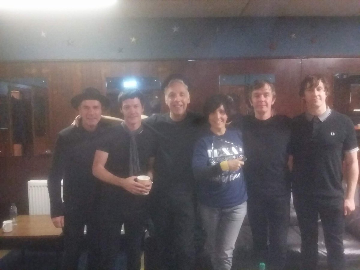 BarrowlandF's tweet photo. The latest inductees into Barrowland Hall Of Fame @texastheband  very well deserved @TheBarrowlands #texastheband https://t.co/TMUX6IMbEA