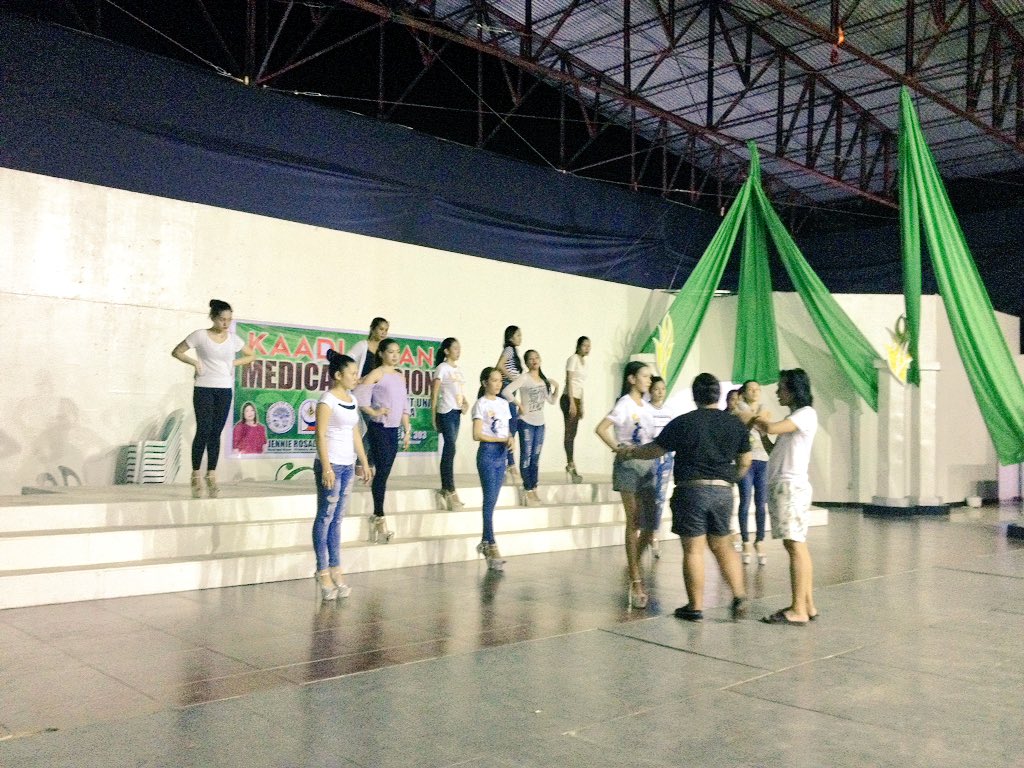 mejamesclifford's tweet image. #DNAProductions for Miss Villanueva 2017 Pageant Night rehearsal. 
Choreographer: @lurelucero21 
Pageant Director: @Densyo_777
