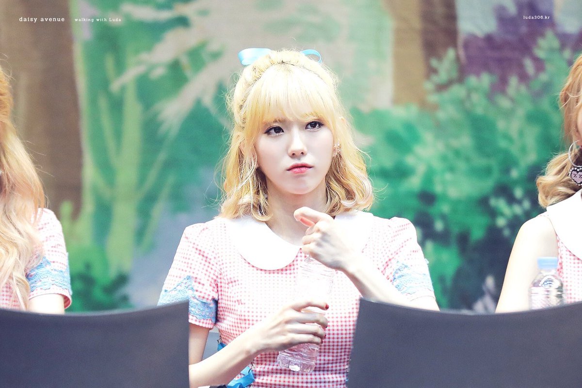 ludarchive's tweet photo. 170610 © daisyavenue306 https://t.co/8sZmzHXJVD
